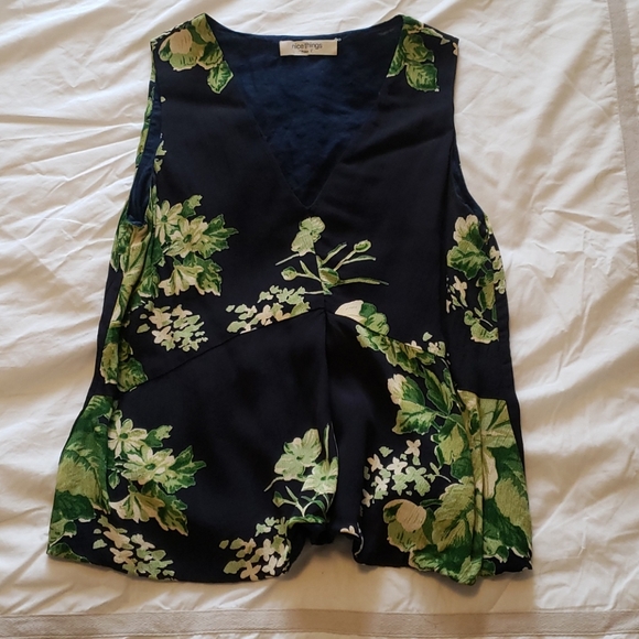 Nice Things Peplum sleeveless top - Picture 4 of 6